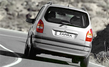 Rear view » 2001 Opel Zafira 5+2