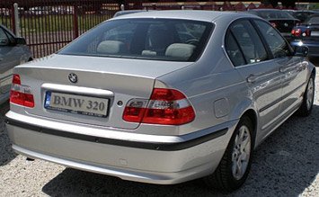 Вид сзади » 2004 БМВ 320