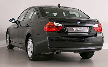 Rear view » 2015 BMW 318 D