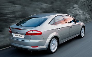 Vista posterior » 2008 Ford Mondeo