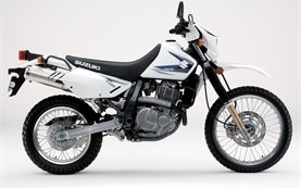 Сузуки DR 650 SE мотоциклет под наем Малага