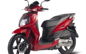 SYM Symphony ST200 - alquiler de scooters en Atenas 